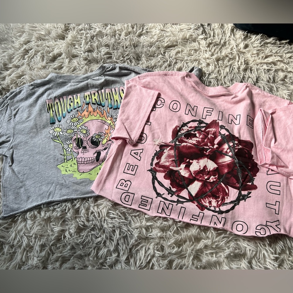 Cropped empyer t shirts